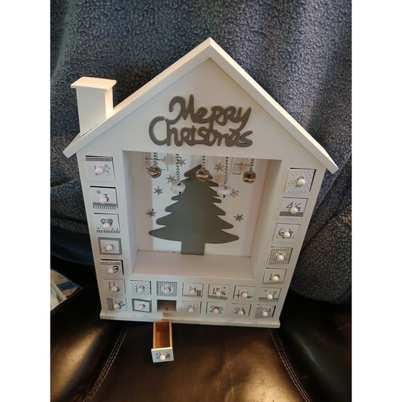 White Wooden Christmas ADVENT Calendar, Removeable Drawers, Customize - Picture 3 of 13